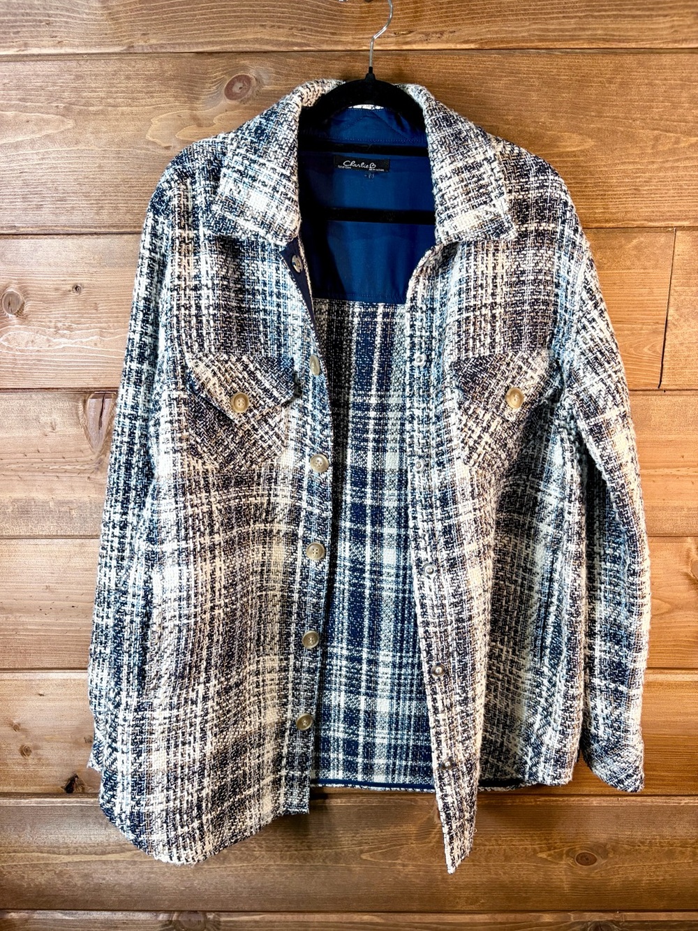 Charlie B Navy and White Plaid Button Snap Shirt Jacket Size Medium 💙💕